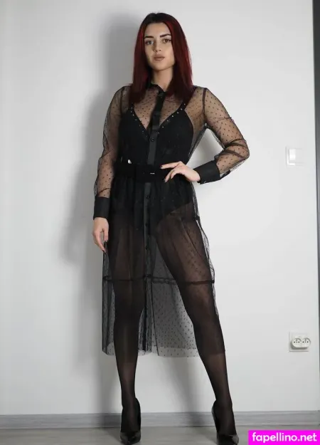 Moniekulh OnlyFans Thumbnail #JkNnz7UdJS