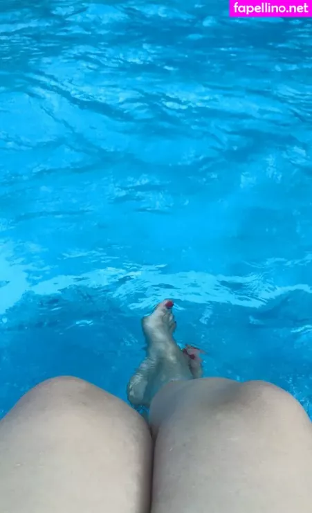 Moniiquexxx OnlyFans Thumbnail #DmQUCvobN5