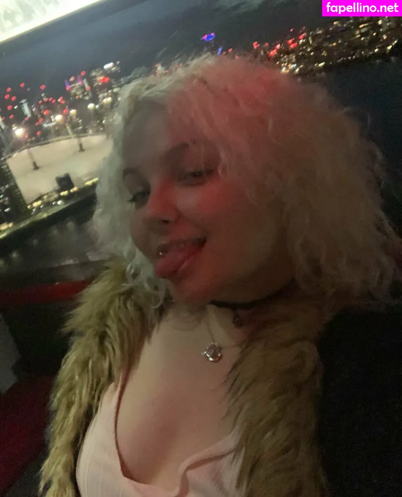 moniiquexx, moniiquexxx Nude Leaked OnlyFans Photo #NKXrhbgSAN