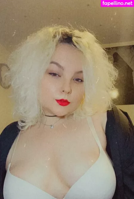 Moniiquexxx OnlyFans Thumbnail #m7JC28Sz1q