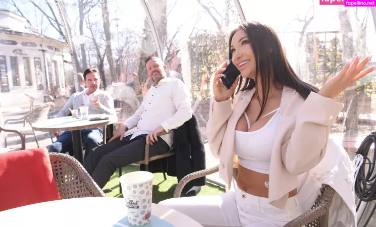 Monika Fox OnlyFans Thumbnail #MXwmdr2oi6