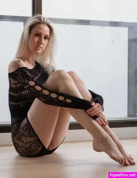 Monika Pazusinski OnlyFans Thumbnail #cL975AKOnR