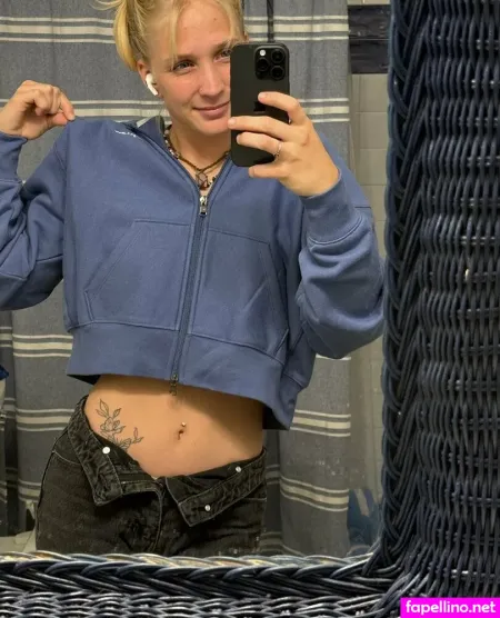 Monikaisfinny OnlyFans Thumbnail #hWSUu9L28q