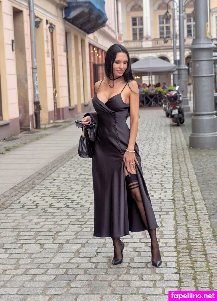 25moniq_backup, moniq25 Nude Leaked OnlyFans Photo #D0VW7BO4D0