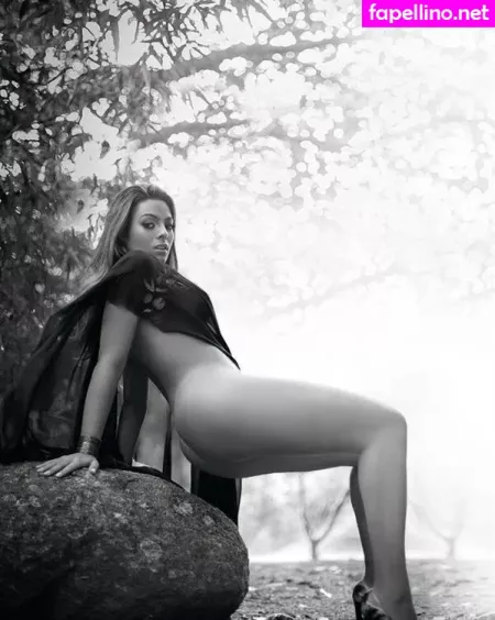 Monique Amin OnlyFans Thumbnail #ZElpmlRWva