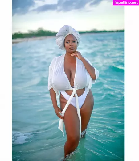 Monique Cooper OnlyFans Thumbnail #w9aFGMSn9m