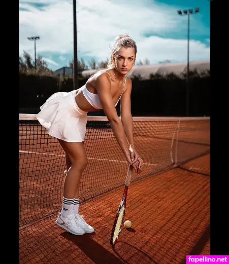 Monique Madeleine Berner OnlyFans Thumbnail #yw0p1pA9PQ