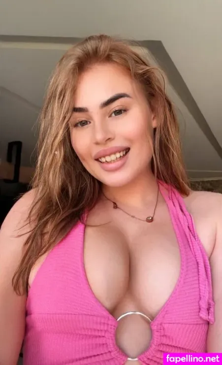 Moniquelatin OnlyFans Thumbnail #LY4cl9a5KF