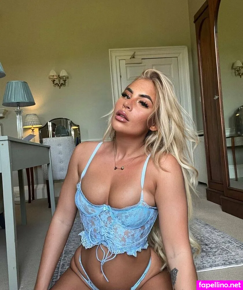 moniquelatin, moniquelatise Nude Leaked OnlyFans Photo #OHKeH4RDO9