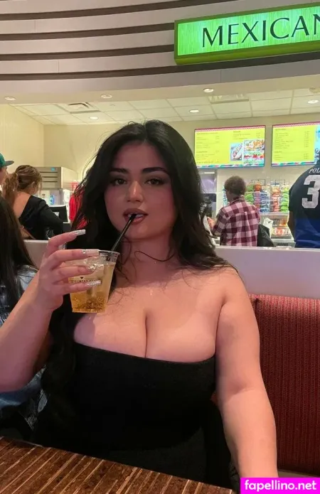 Moniquelona OnlyFans Thumbnail #Ut7tXy8jpf