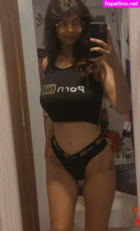 Monisuea OnlyFans Thumbnail #8XDBo8G9Cw