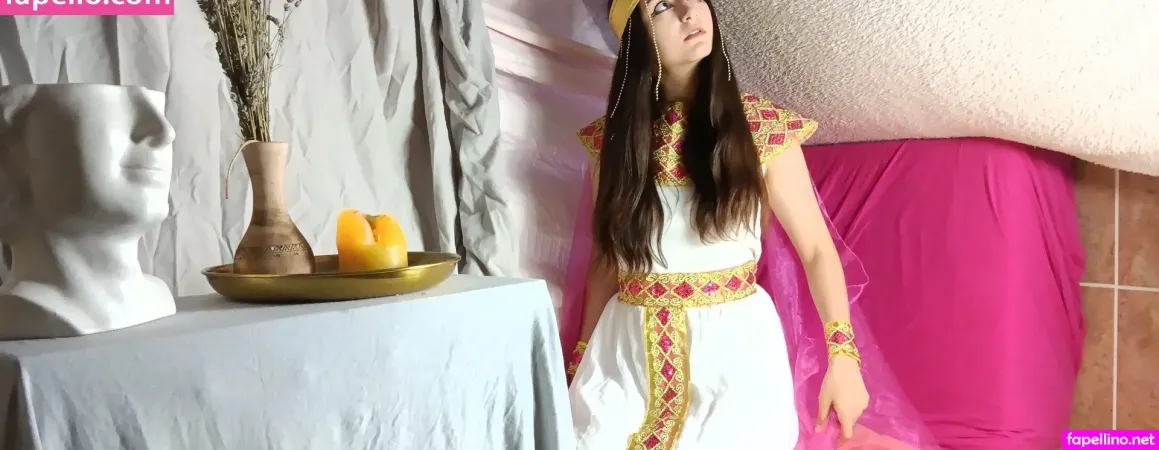 Monna X OnlyFans Thumbnail #3EHwC0OAsp