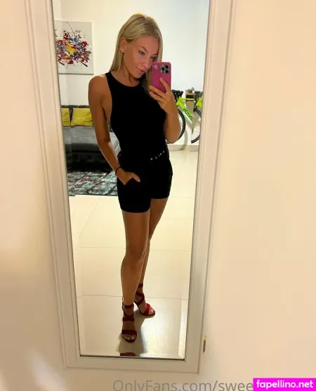 Monroeglam OnlyFans Thumbnail #7g8440hkmL