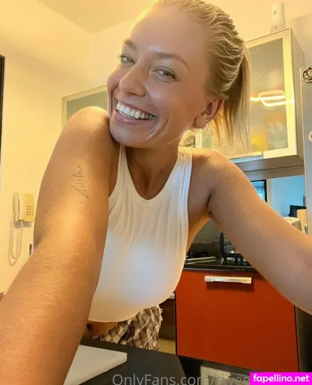 Monroeglam OnlyFans Thumbnail #GSfwXhq2d0