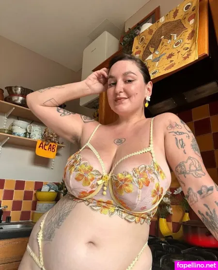 Monroeteases OnlyFans Thumbnail #Ar8eNzFVzE