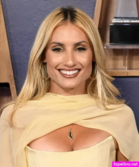 Montana Tucker OnlyFans Thumbnail #QvfK8G7Ey6