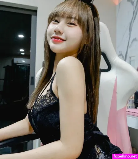 Monthita Baosali OnlyFans Thumbnail #0Wf9tmrB2a