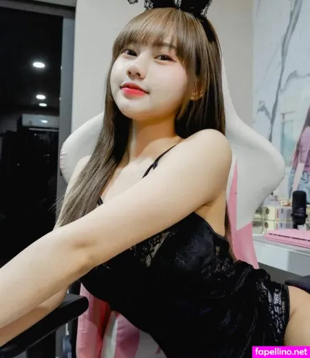 Monthita Baosali OnlyFans Thumbnail #XVhGm76snn