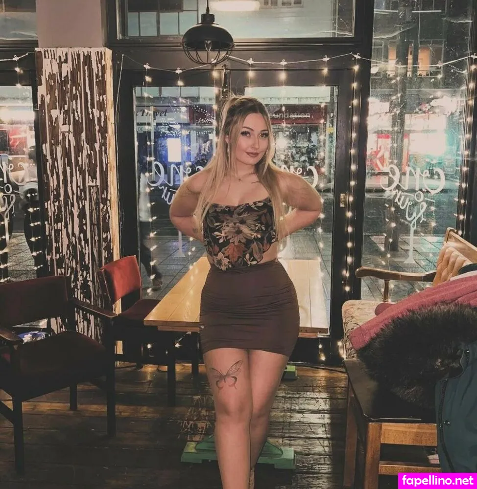 Mcmoodymoo, Mollymoo, moo.dy.moo Nude Leaked OnlyFans Photo #6G8WIPBmMZ