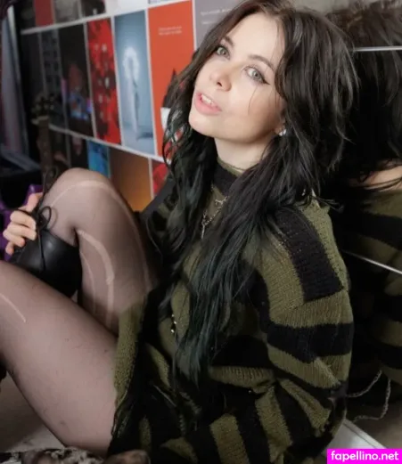 Moo Smith OnlyFans Thumbnail #YFl9KcXzix