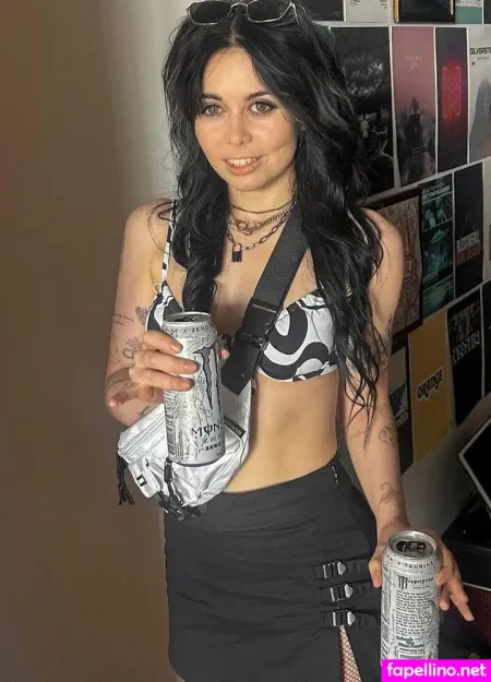 Moo Smith OnlyFans Thumbnail #xj0VKZfkpp