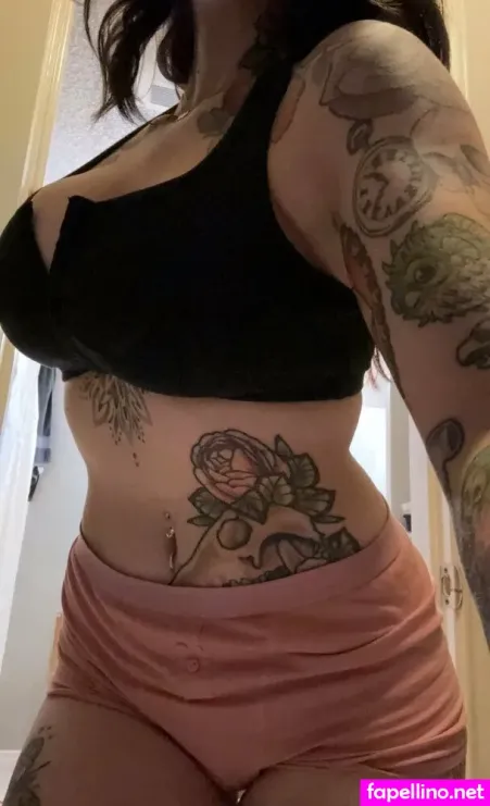 Moodiemaggie 4 OnlyFans Thumbnail #uKk5aXK2y4