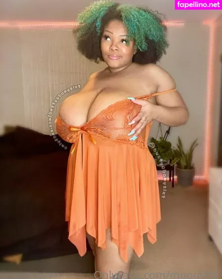 Moodybb OnlyFans Thumbnail #QEGXHqVXMc