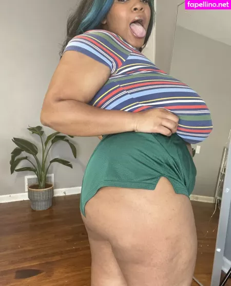 Moodybb OnlyFans Thumbnail #ajuYJw3Gfs