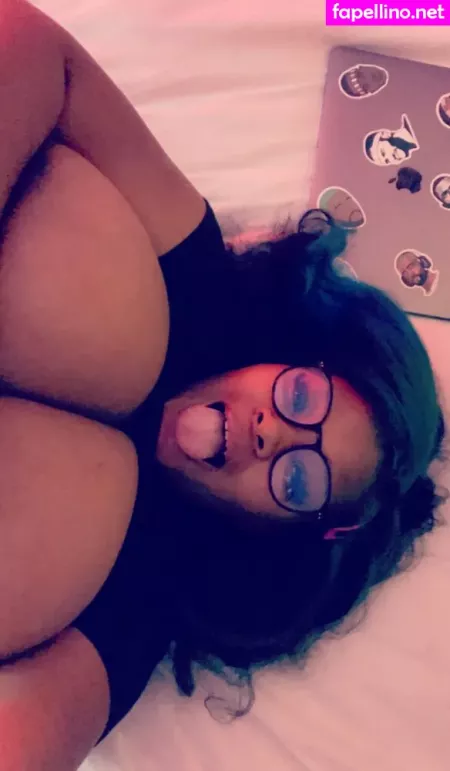 Moodybb OnlyFans Thumbnail #cYPrIGDPTx