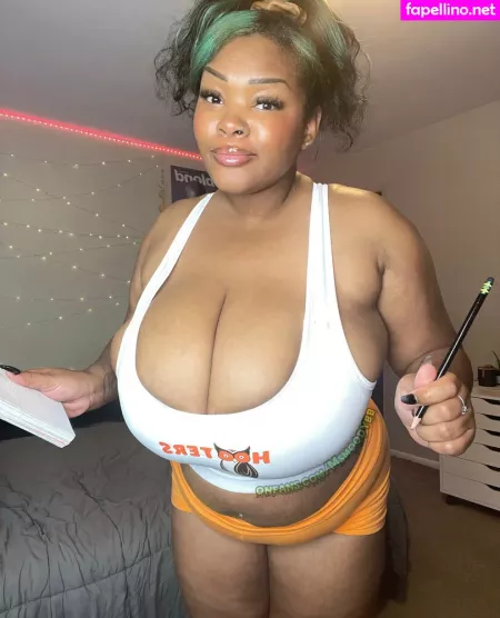 Moodybb OnlyFans Thumbnail #p8awY74PAu