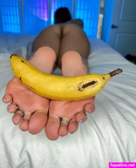 Moodyfeet 7 OnlyFans Thumbnail #AEOb3ReVu4