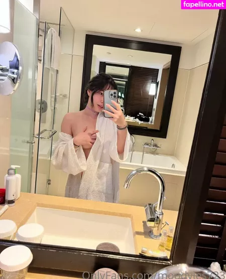 Moodyjes723 OnlyFans Thumbnail #DywwXvsZD5