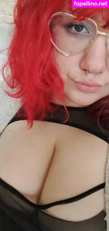 Moomochi OnlyFans Thumbnail #2lWNSPlBrX