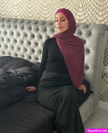 Moon Adelin OnlyFans Thumbnail #Htb2ptyjTz