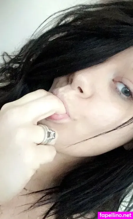 Moon Momma OnlyFans Thumbnail #R7NspGf8pA