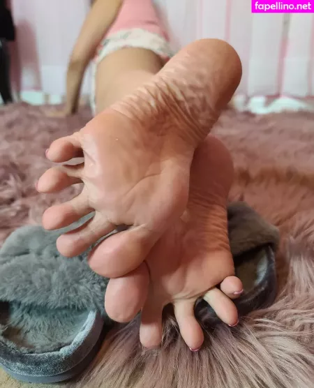 Moon Soles2 OnlyFans Thumbnail #el8QUztnQv
