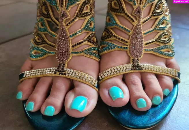 Moon Soles2 OnlyFans Thumbnail #iBOx4GSrY1