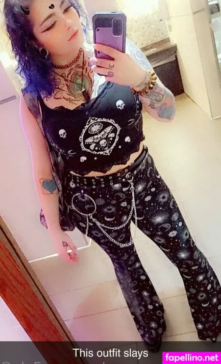 Moon Witch Modelx OnlyFans Thumbnail #vhggNBdoEU