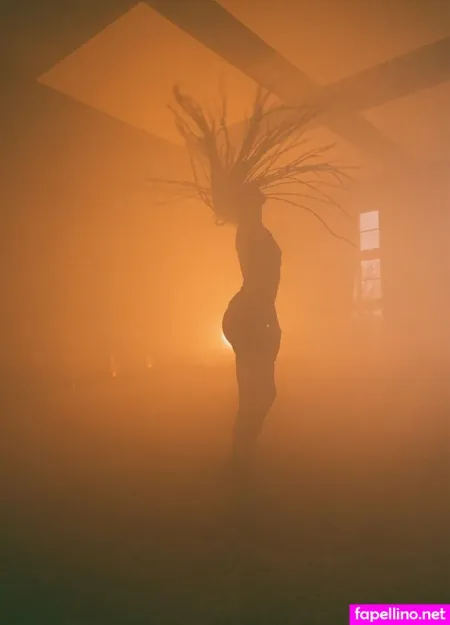 Moona Autumn OnlyFans Thumbnail #5QZwqIkZwC