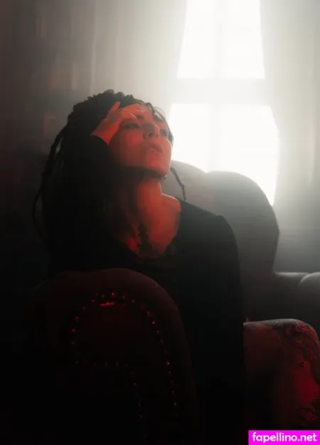 Moona Autumn OnlyFans Thumbnail #C5QjQvubEv