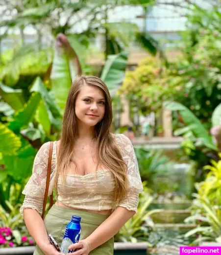 Moonbaby11 OnlyFans Thumbnail #UBavw06Raw