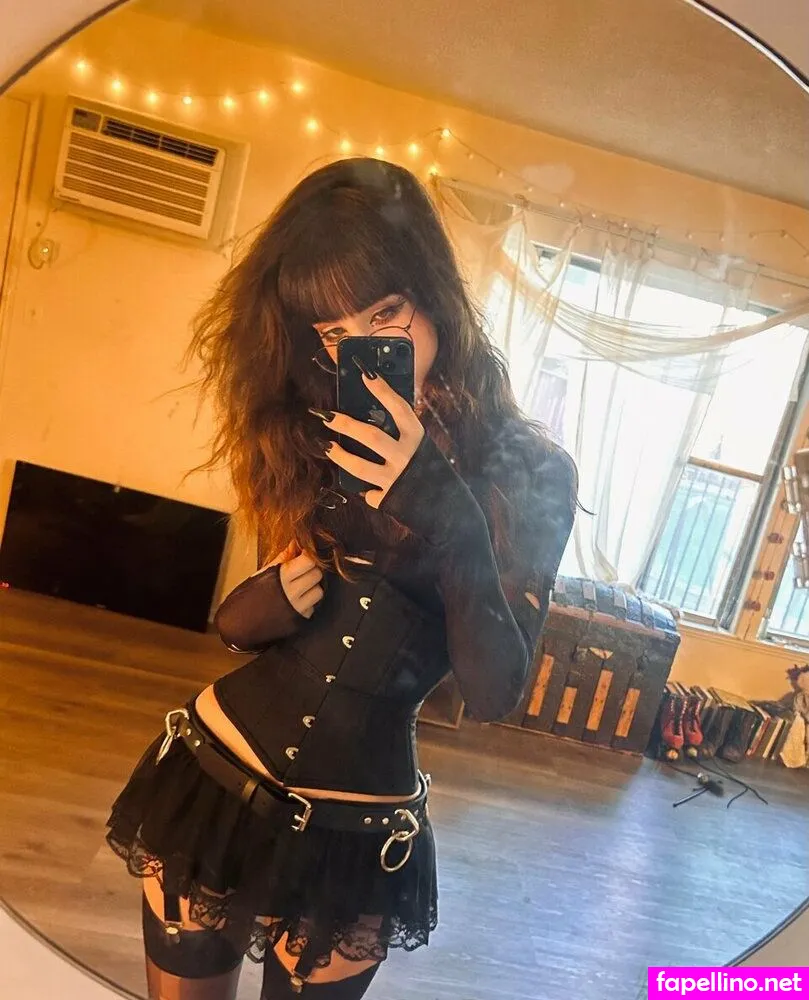 moongirl01001, yourownerevie Nude Leaked OnlyFans Photo #o1wcm5GC0g