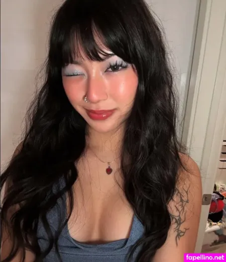 Moongrapess Main Profile Photo