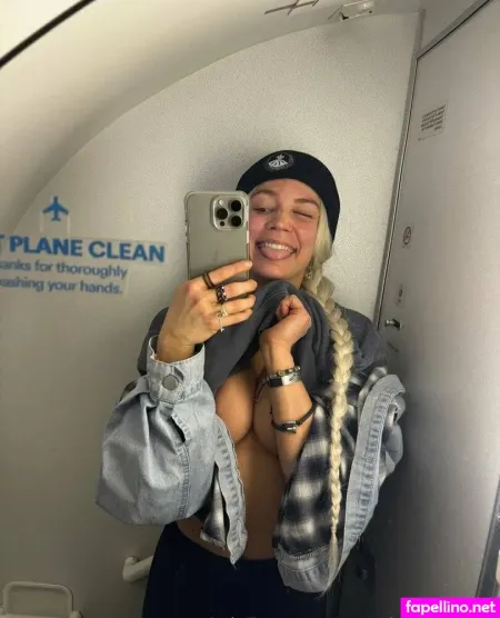 Moonintheclouds OnlyFans Thumbnail #Hkra05YzUU