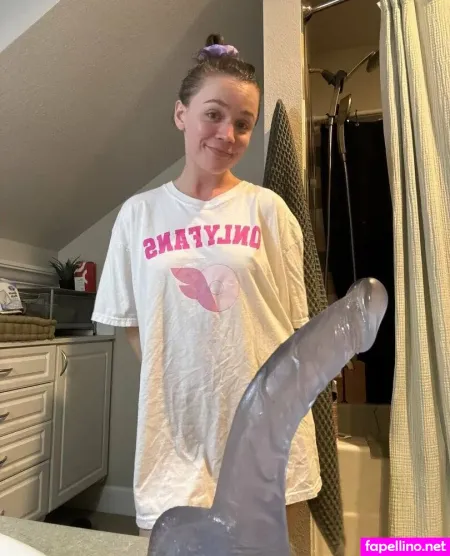 Moonintheclouds OnlyFans Thumbnail #dQ1TplYkJG