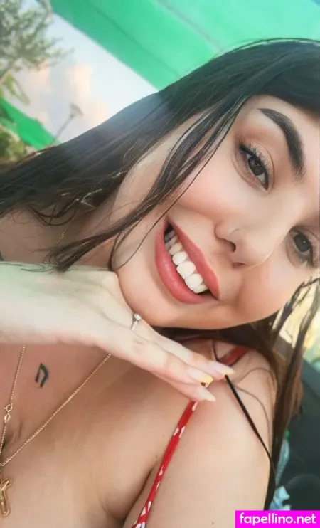 Moonkendall OnlyFans Thumbnail #elXnk2j4YP