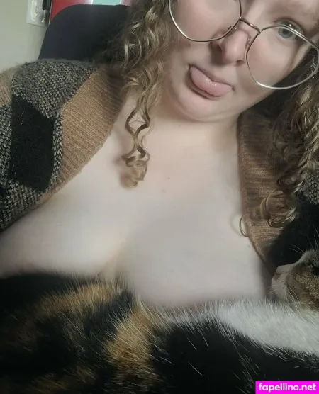 Moonlily69 OnlyFans Thumbnail #o6oIPP5XtX