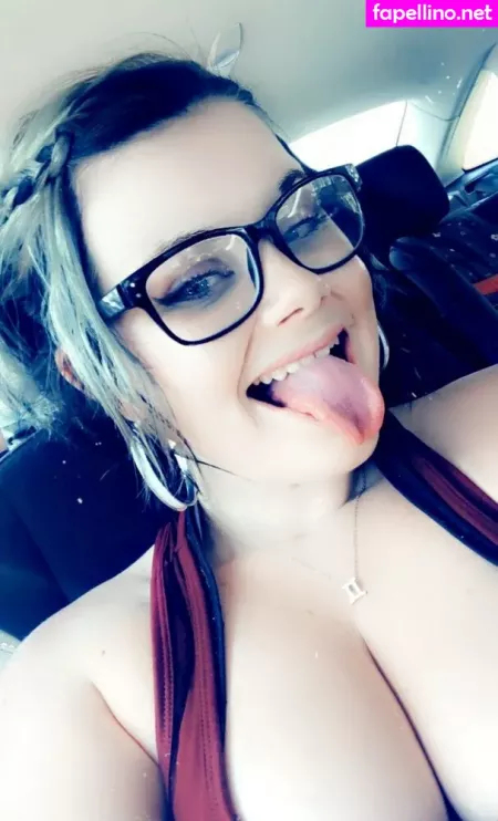 Moonmomma369 OnlyFans Thumbnail #UkblVpNcHu