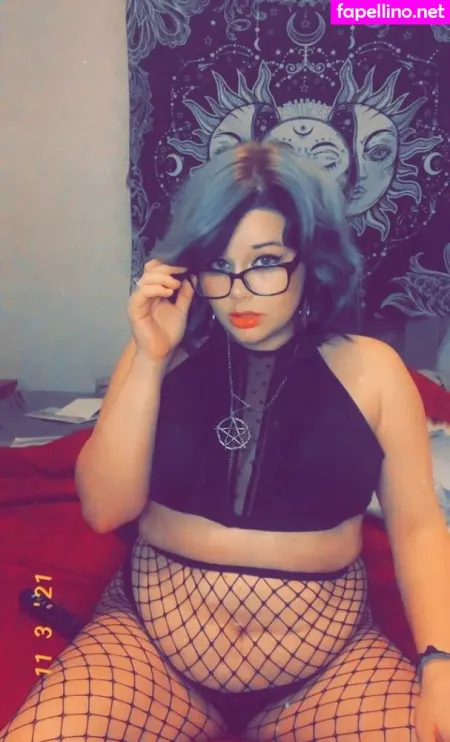 Moonmomma369 OnlyFans Thumbnail #VgqZP9q3Ba