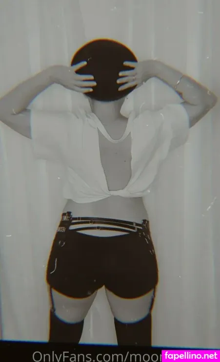 Moonroseflor OnlyFans Thumbnail #8ZdwS4r4eP